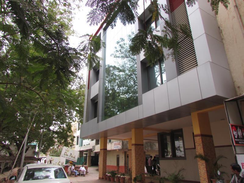 Hotel Laxmi Palace Shirdi Buitenkant foto