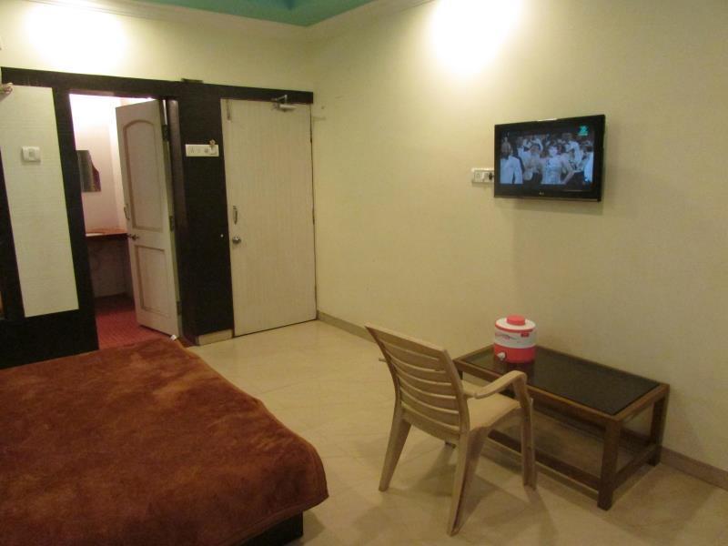 Hotel Laxmi Palace Shirdi Buitenkant foto